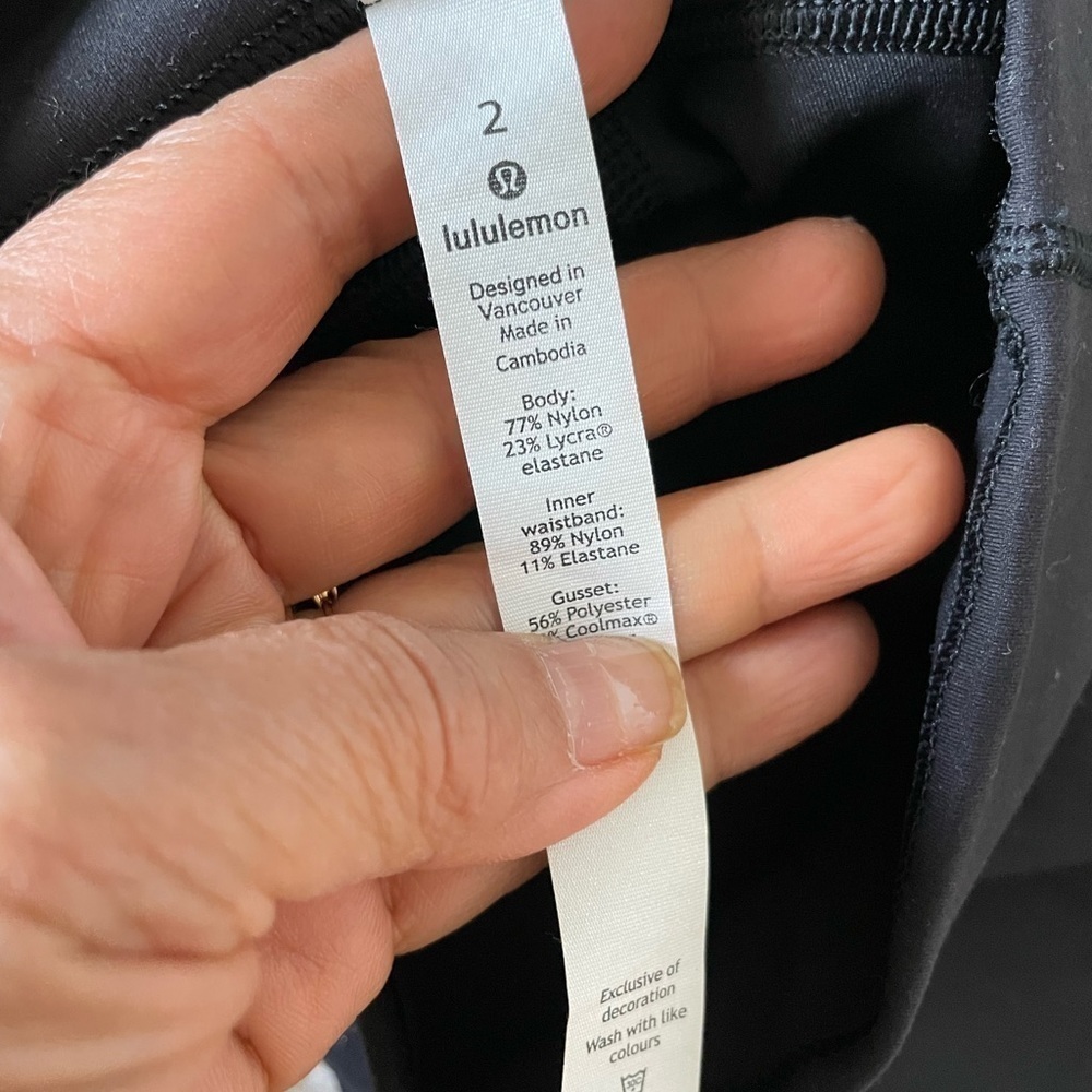 Lululemon legging- price is firm - Picture 5 of 9